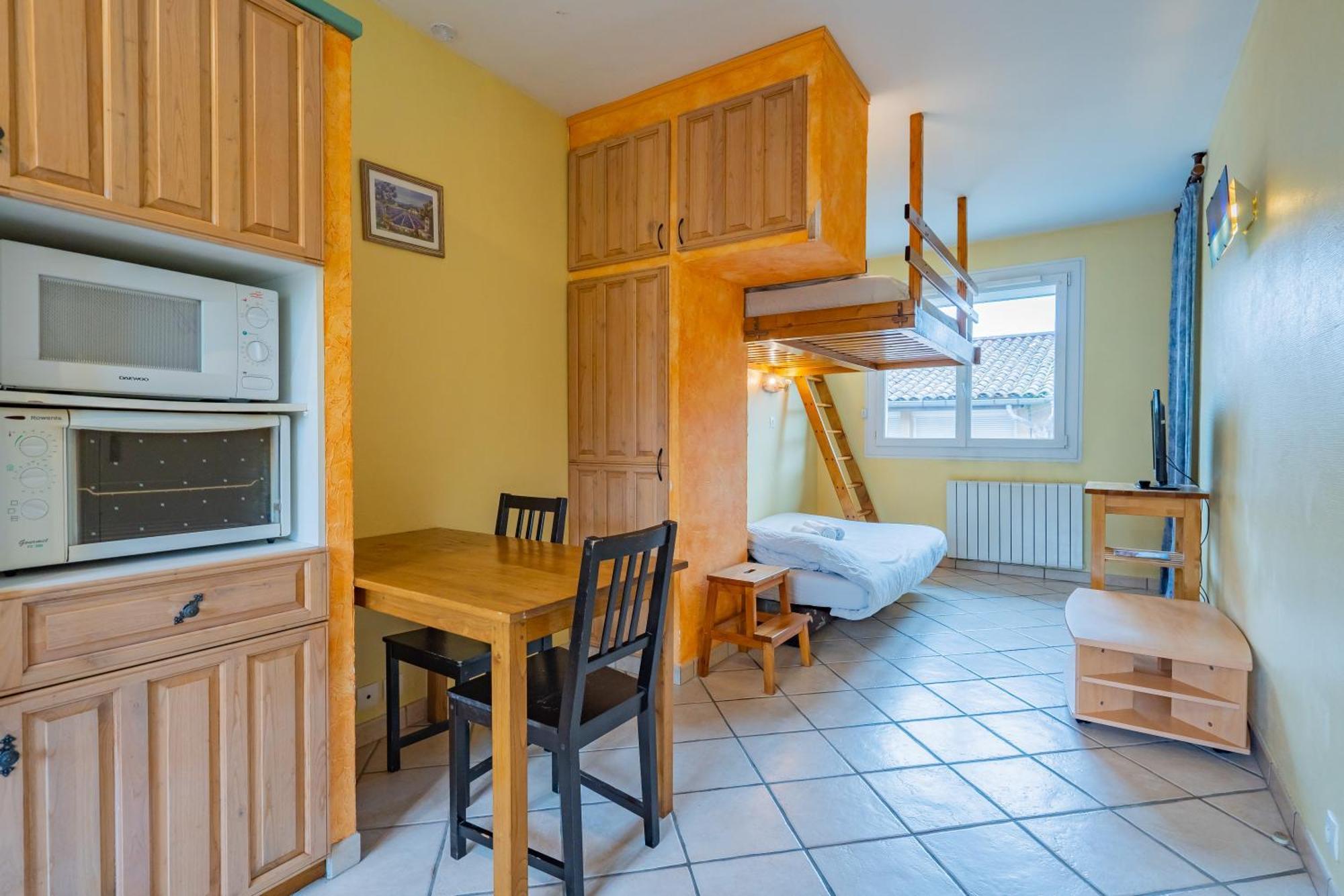 Room In Toulouse - Studio Proche Airbus Toulouse St Martin Touch エクステリア 写真